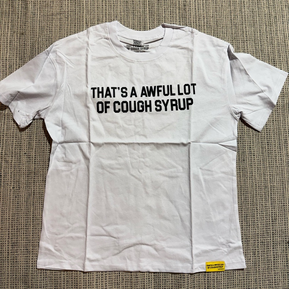 THAT’S A AWFUL LOT OF COUGH SYRUP Men’s T-shirt - Picture 3 of 6